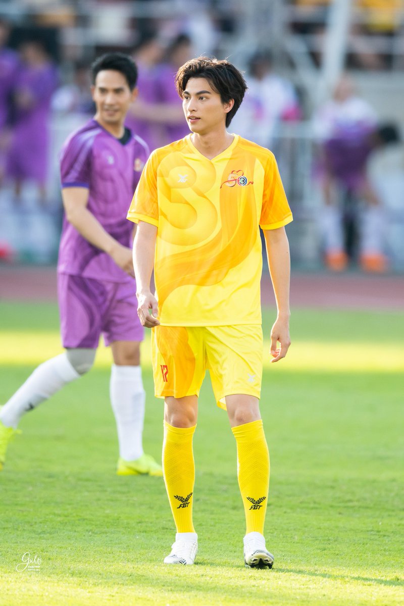 Gulfkanawutofc's tweet photo. วันนี้ถ่ายละครสู้ ๆ นะค้าบ เสร็จแล้วรีบกลับไปพักผ่อนน้าาา💖

#GulfKanawut
@gulfkanawut https://t.co/7P6DtxUWvv