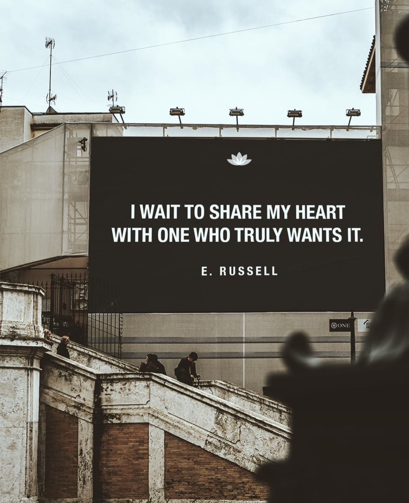 PoemHeaven's tweet photo. protecting my heart.. https://t.co/tVXtCHcQA9