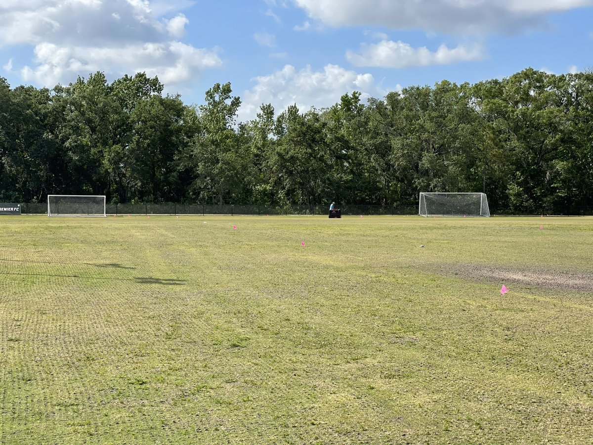 fastfreddyturf's tweet photo. Preparing the turf for Nutrifense, Reaction, Templar 
@TurfFuel @TargetSpecProd https://t.co/pFvPPRjxwH