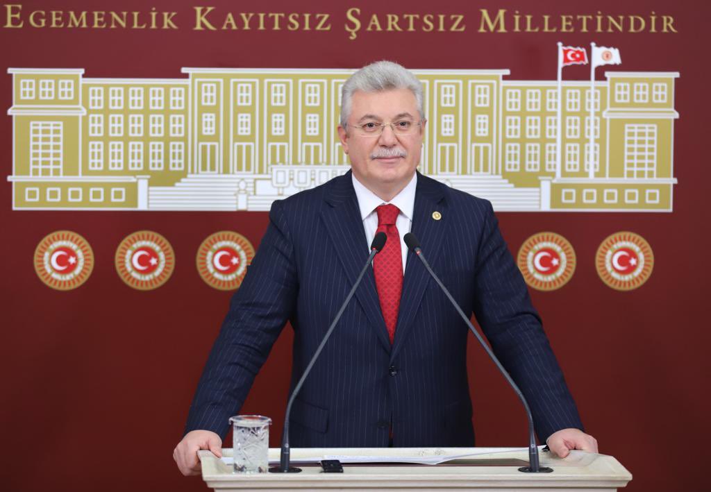 Av. M.Emin AKBAŞOĞLU 🇹🇷 (@akbasogluemin) on Twitter photo 28. Dönem Milletvekili seçimlerinde bizleri tekrar AK Parti Çankırı Milletvekili adayı olarak gösteren Sn Genel Başkanımız ve Cumhurbaşkanımız <a href="/RTErdogan/">Recep Tayyip Erdoğan</a>’a gönülden teşekkür ediyorum.
İnşâAllah Çankırımız ve Türkiyemiz için bütün gayretimizle çalışacağız
Durmak yok, yola devam. 28. Dönem Milletvekili seçimlerinde bizleri tekrar AK Parti Çankırı Milletvekili adayı olarak gösteren Sn Genel Başkanımız ve Cumhurbaşkanımız <a href="/RTErdogan/">Recep Tayyip Erdoğan</a>’a gönülden teşekkür ediyorum.
İnşâAllah Çankırımız ve Türkiyemiz için bütün gayretimizle çalışacağız
Durmak yok, yola devam.
