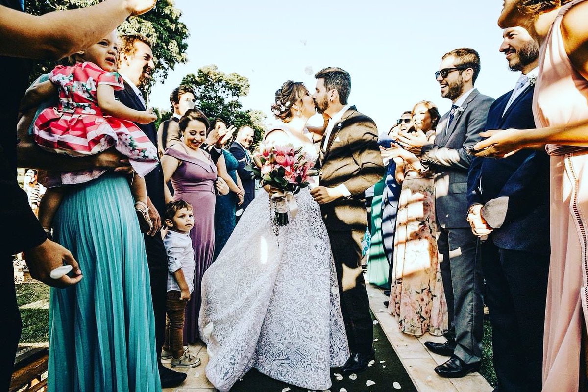❤️ LOOKING TO GET MARRIED IN 2024? ❤️

Later in the year we're thinking of raffling a £50,000 wedding for 2024!

What do you think Rhinos? 🦏Let us know in the comments 🤔
 #Liverpool #merseyside #chester #cheshire #wirralbusiness #northwest #westkirby #Heswall