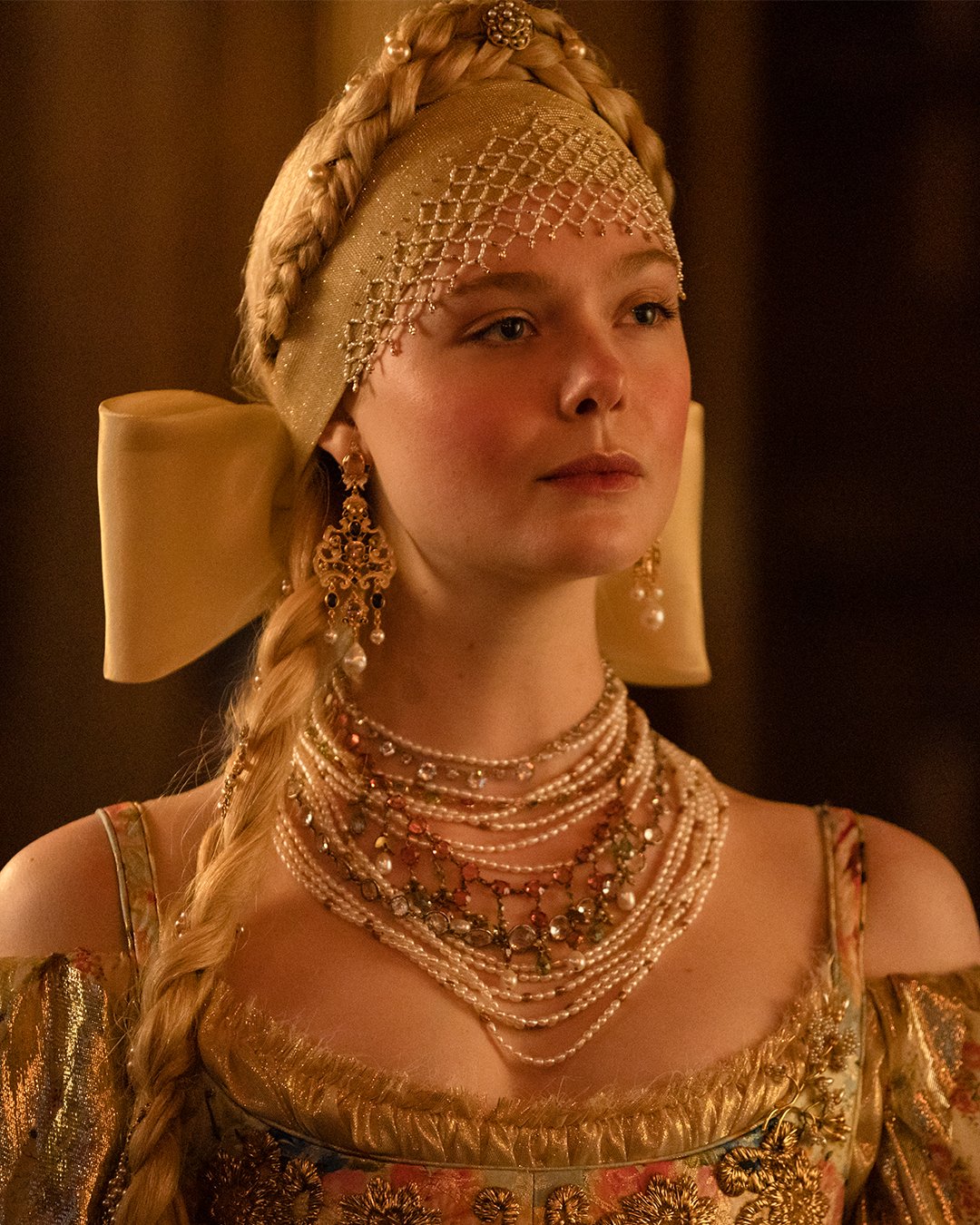 Happy Birthday to THE queen, Elle Fanning! 