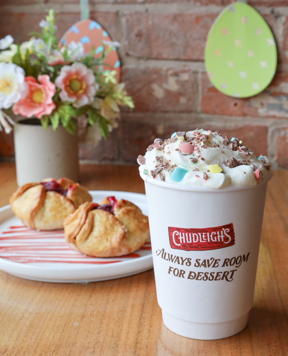 Happy Easter! 🌷

We hope you're having a sweet and fun-filled day with your loved ones. We're open today from 9:00am - 8:00pm, stop by and enjoy a Mini Egg Latte on the way to your Easter festivities!
-
#chudleighs  #blossomcafe #espresso #miniegg #miniegglatte #easter