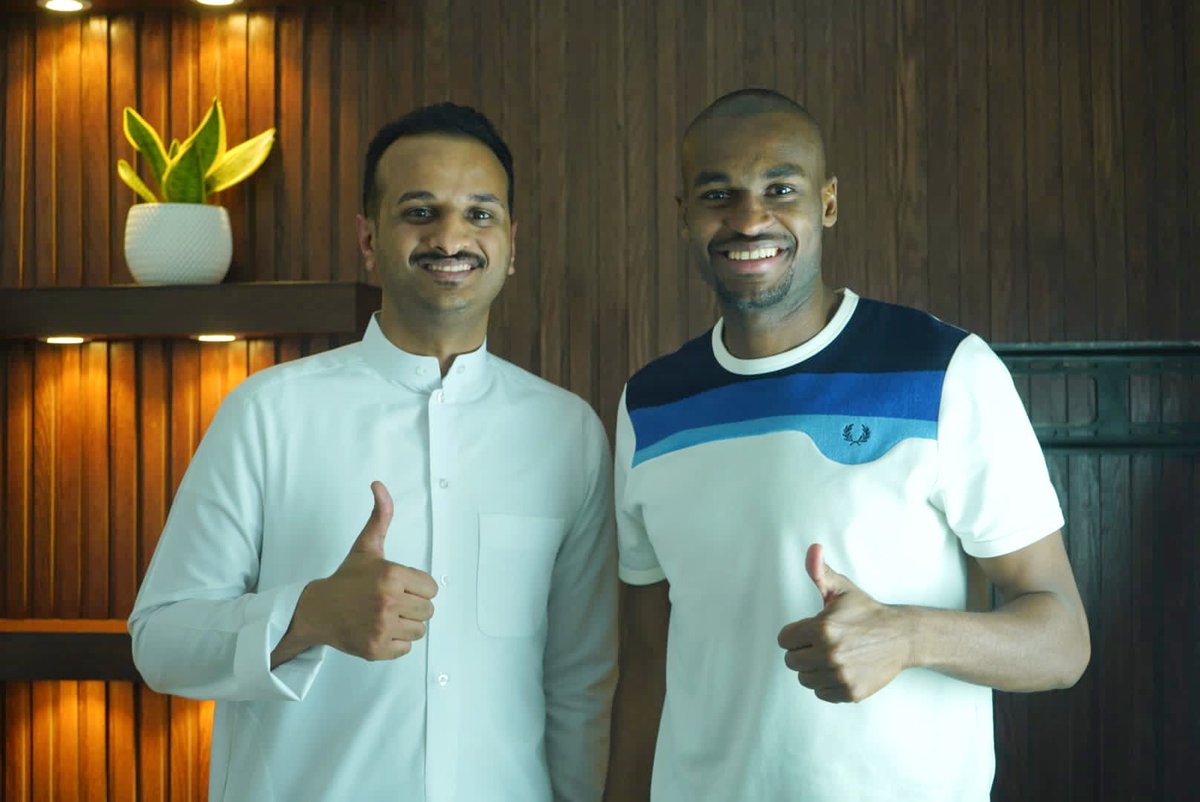 بـدر الـهـزاع (@bader_alhza3) on Twitter photo تشرفت أمس بتصوير لقاء مع اللاعب العالمي عبدالكريم حسن لاعب منتخب قطر و نادي الجهراء حالياً
<a href="/ABDULKARIM_QAT/">Abdulkarim hassan عبدالكريم حسن</a>
كل الشكر للاستاذ سالم الحربي و ادارة نادي الجهراء على اتاحة الفرصة و تسهيل اللقاء مع اللاعب <a href="/JahraCS/">نادي الجهراء الرياضي</a> تشرفت أمس بتصوير لقاء مع اللاعب العالمي عبدالكريم حسن لاعب منتخب قطر و نادي الجهراء حالياً
<a href="/ABDULKARIM_QAT/">Abdulkarim hassan عبدالكريم حسن</a>
كل الشكر للاستاذ سالم الحربي و ادارة نادي الجهراء على اتاحة الفرصة و تسهيل اللقاء مع اللاعب <a href="/JahraCS/">نادي الجهراء الرياضي</a>