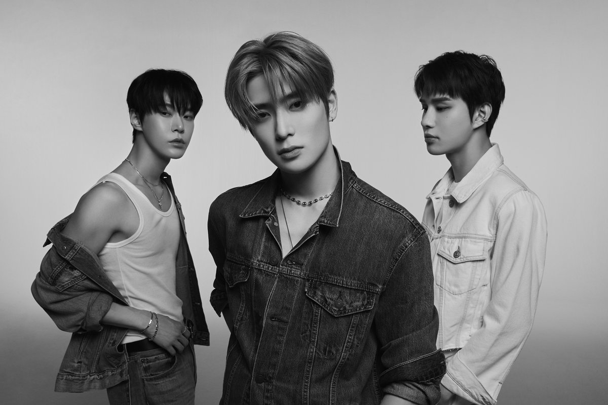 ✨HangukShop✨️ Since 2010 รับพรีทุกอัลบั้มทุกศิลปิน tweet media
