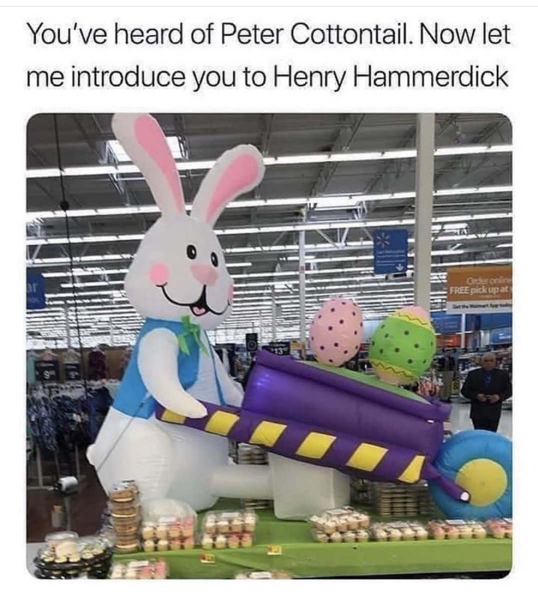 BubblesnBooze's tweet photo. Happy Easter, you filthy animals. https://t.co/OZhZbnIdjf