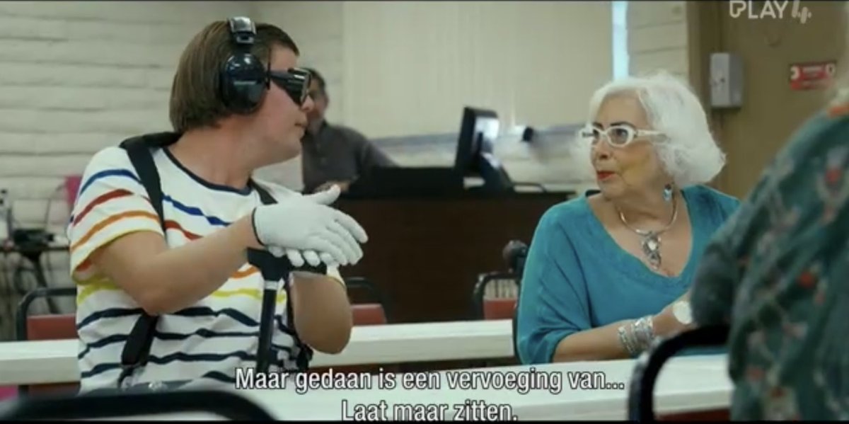 We hebben ons allemaal al als Lancelot gevoeld dat je iets probeert uit te leggen aan uw oma #DeMol