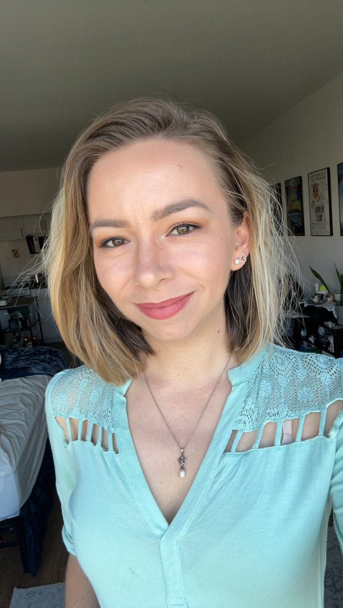 OSRSsid's tweet image. Easter.