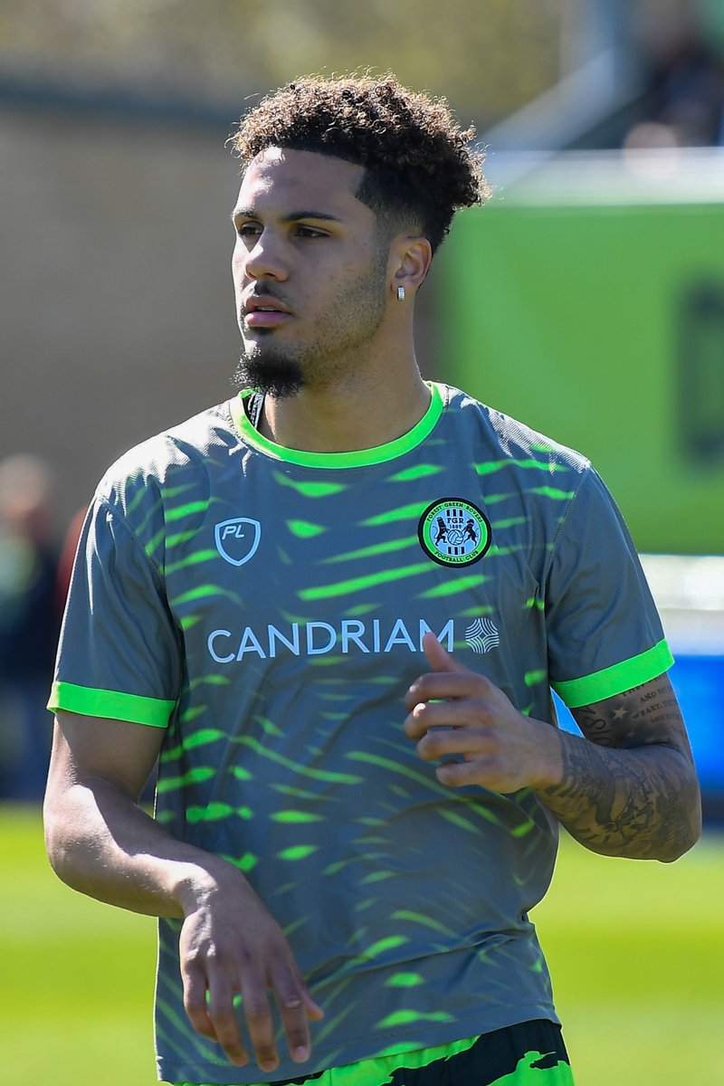 FGRFC_Official's tweet photo. Is it your lucky day?👀

RT this tweet and follow @candriam to be in with a chance of winning one of these warm-up shirts👇

#WeAreFGR💚 https://t.co/qobQRAL6y6