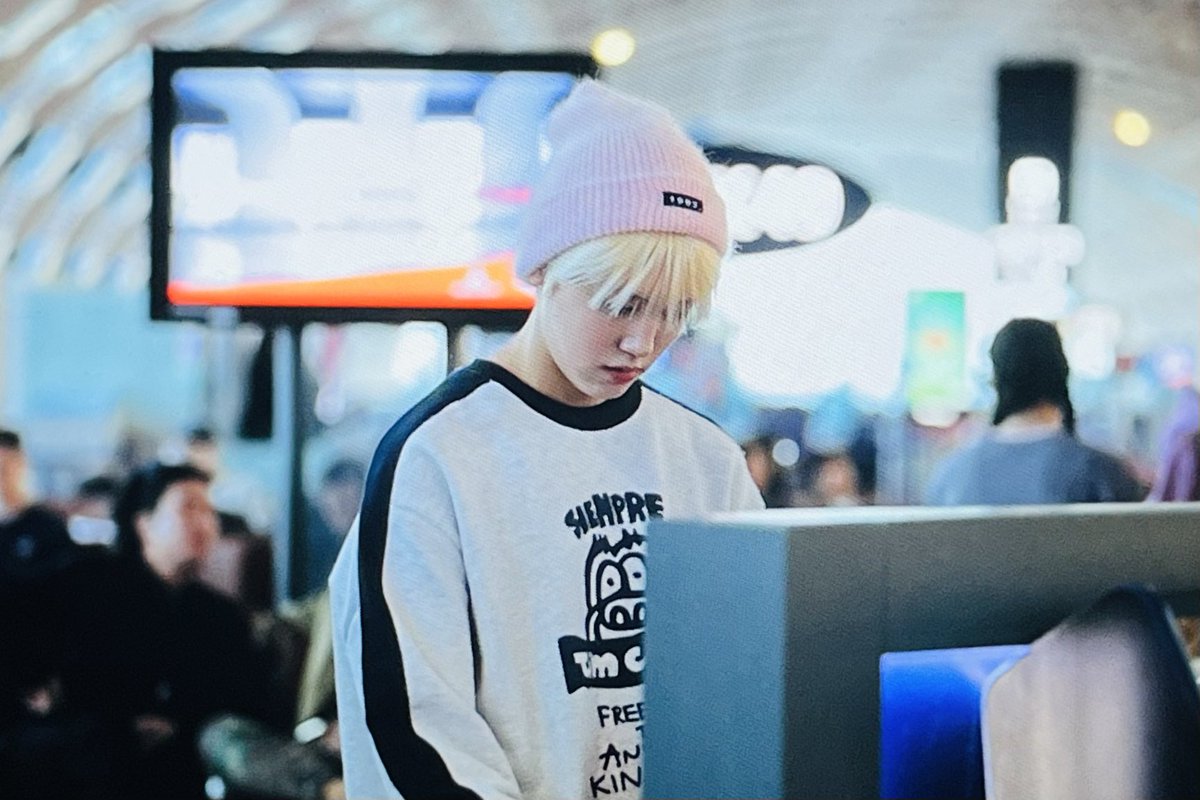NeverSIeepNight's tweet photo. 230409 preview #크래비티 #성민 https://t.co/CrH21eFp5e