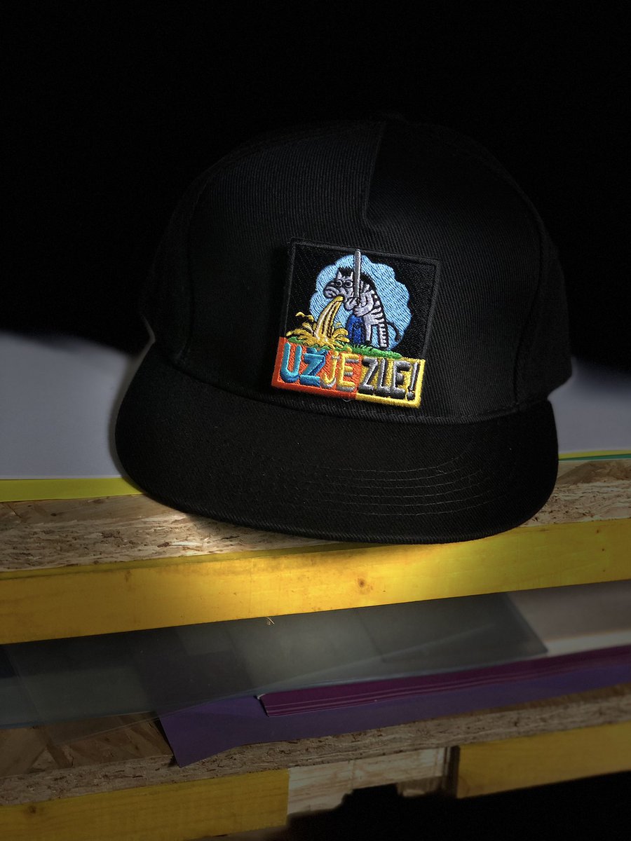 Paradox snapback &amp; more goodies @
beyuz.bandcamp.com/merch