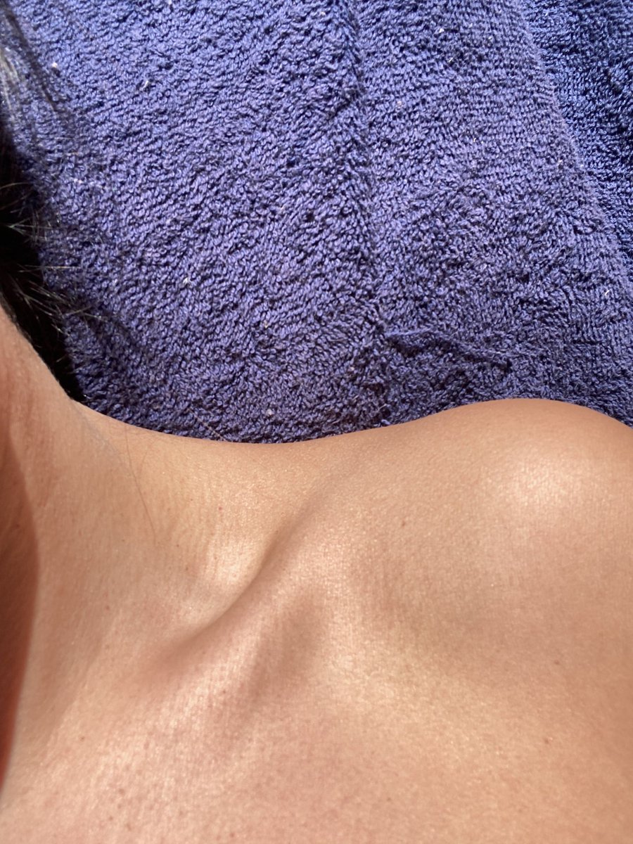 wuabygop's tweet photo. Oliendo a coco 🥥 sin estar en la playa 🥲 #tanday https://t.co/n2ld0OE5Nd