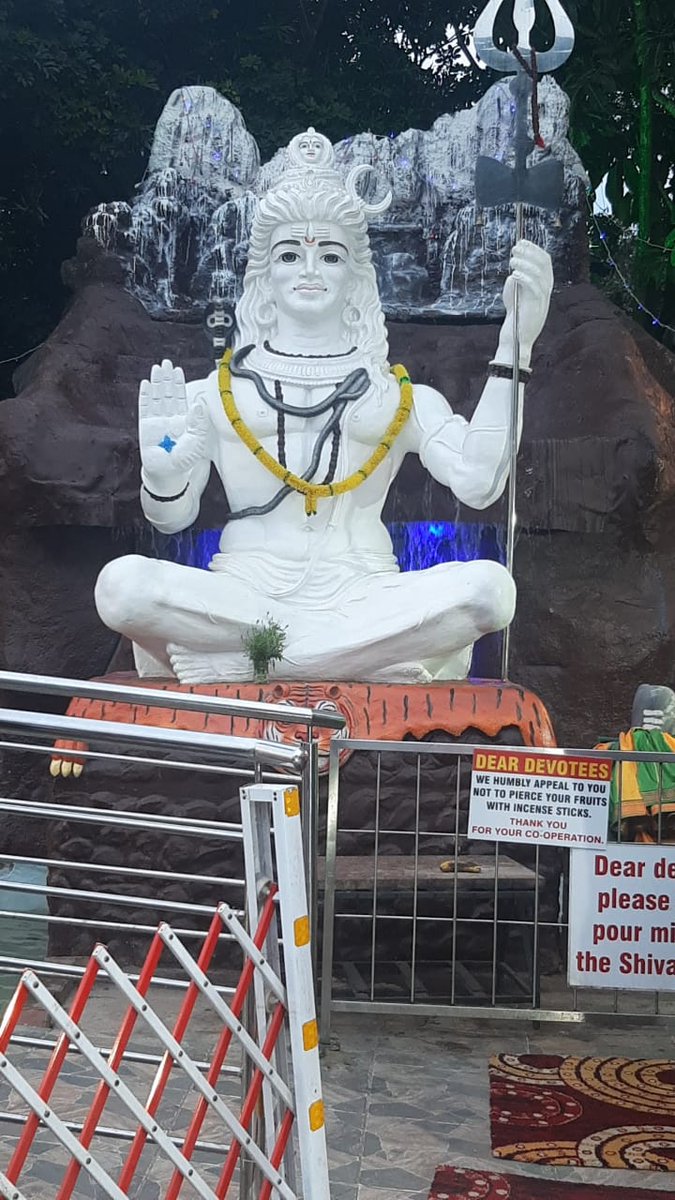 cindynaidoo3's tweet photo. #SriMariammenTemple #MountEdgecombe #LordShiva πππ https://t.co/8OXWL95ubB