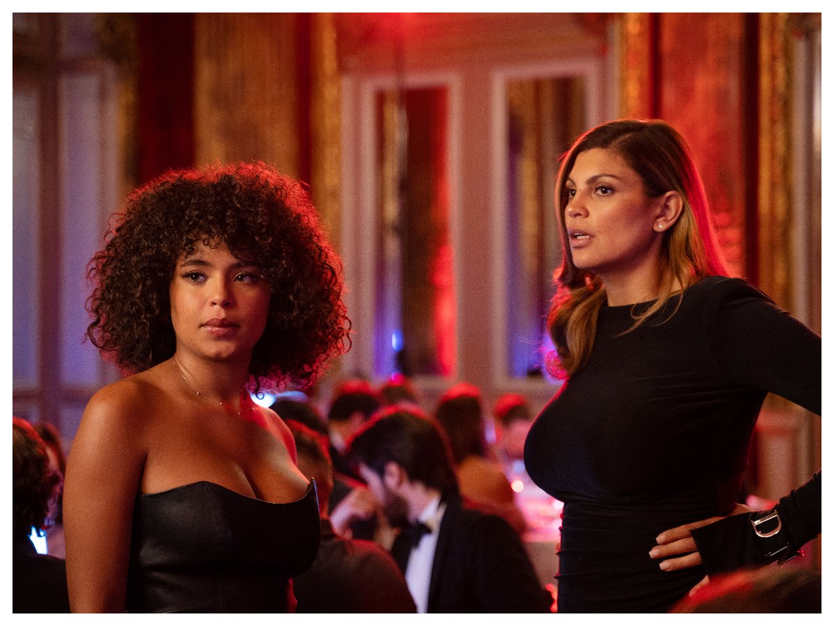 AlertesInfos's tweet image. 🇫🇷📹CINÉMA - La nouvelle série Netflix de Nawell #Madani est vivement critiquée par les internautes qui lui reprochent de véhiculer des clichés nuisibles à l&apos;image de la communauté maghrébine.