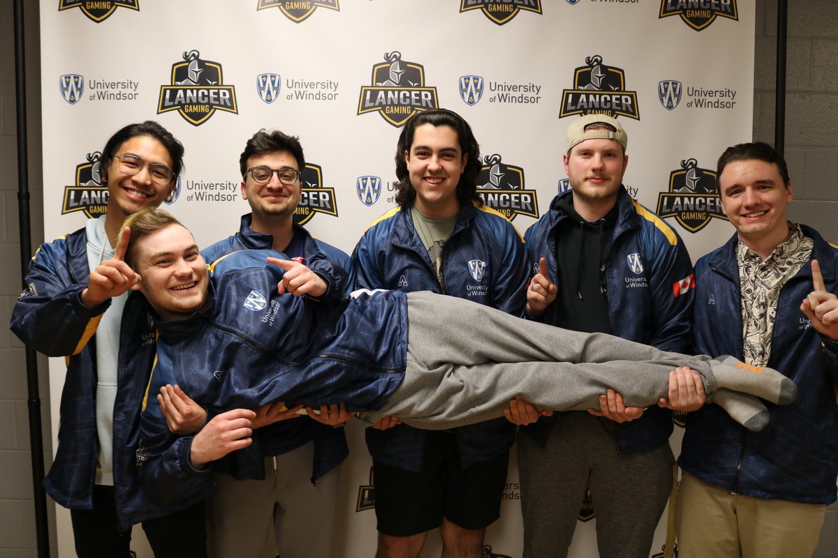 LancerGamingCA's tweet image. HISTORY HAS BEEN MADE!🏆🙌

#LancerLoL closes out the series in game 5 against @NJITesports to win the CLoL Eastern Conference Open Championship! 🔥

#LancerGaming | #LanceOnThem