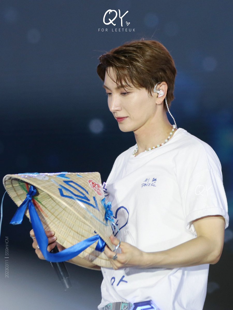Zinnie_SJ's tweet photo. #슈퍼주니어 #응답하라
#ReplySS3 #SuperShow9 #SS9inHCM #Leeteuk #SuperJunior #LabelSJ #ELF #VELF @special1004
( cr: yee_qian ) https://t.co/QONwATPqHv