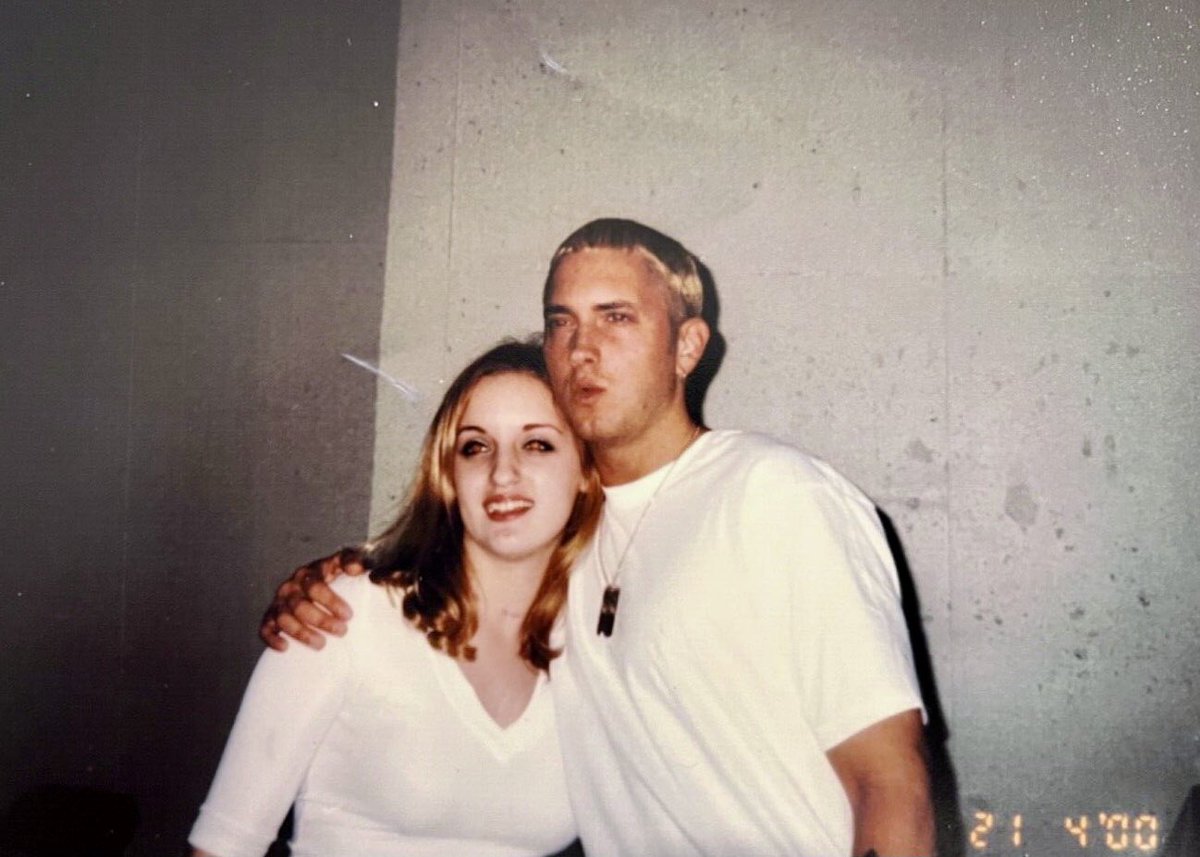 Eminem photographed with a fan backstage of the University of Montreal’s CEPSUM centre located on campus in Montreal, Canada on Friday, April 21, 2000. 
Eminem performed at the University on the same date for a one-off show with other acts.

Photography from eBay.
#Eminem