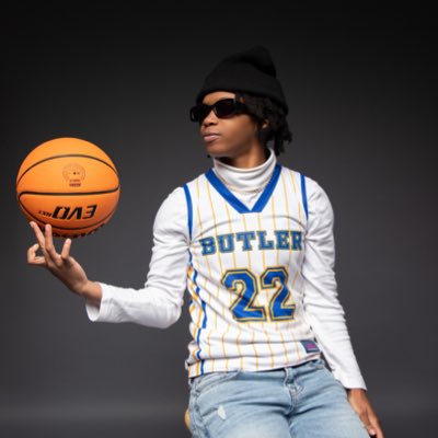 KiyahThompson's tweet photo. #NewProfilePic https://t.co/a0469sDbRS