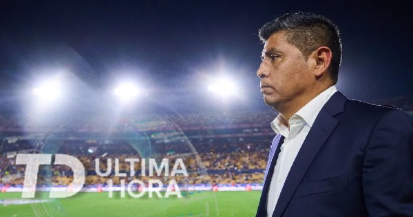 telediariomty's tweet photo. #ÚLTIMAHORA | '#Chima' Ruiz deja de ser Director Técnico de #Tigres

https://t.co/oTYFuhQuFq https://t.co/0Q1PVwaSru