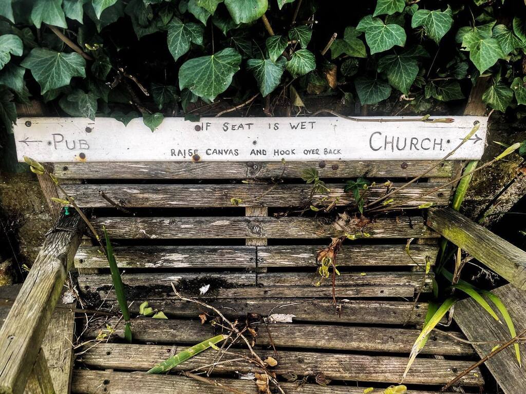 chazzer's tweet photo. Important Village Directions

⬅️ Pub  Church ➡️ https://t.co/FrrBz4aUN3 https://t.co/oXxAkLu3Pe