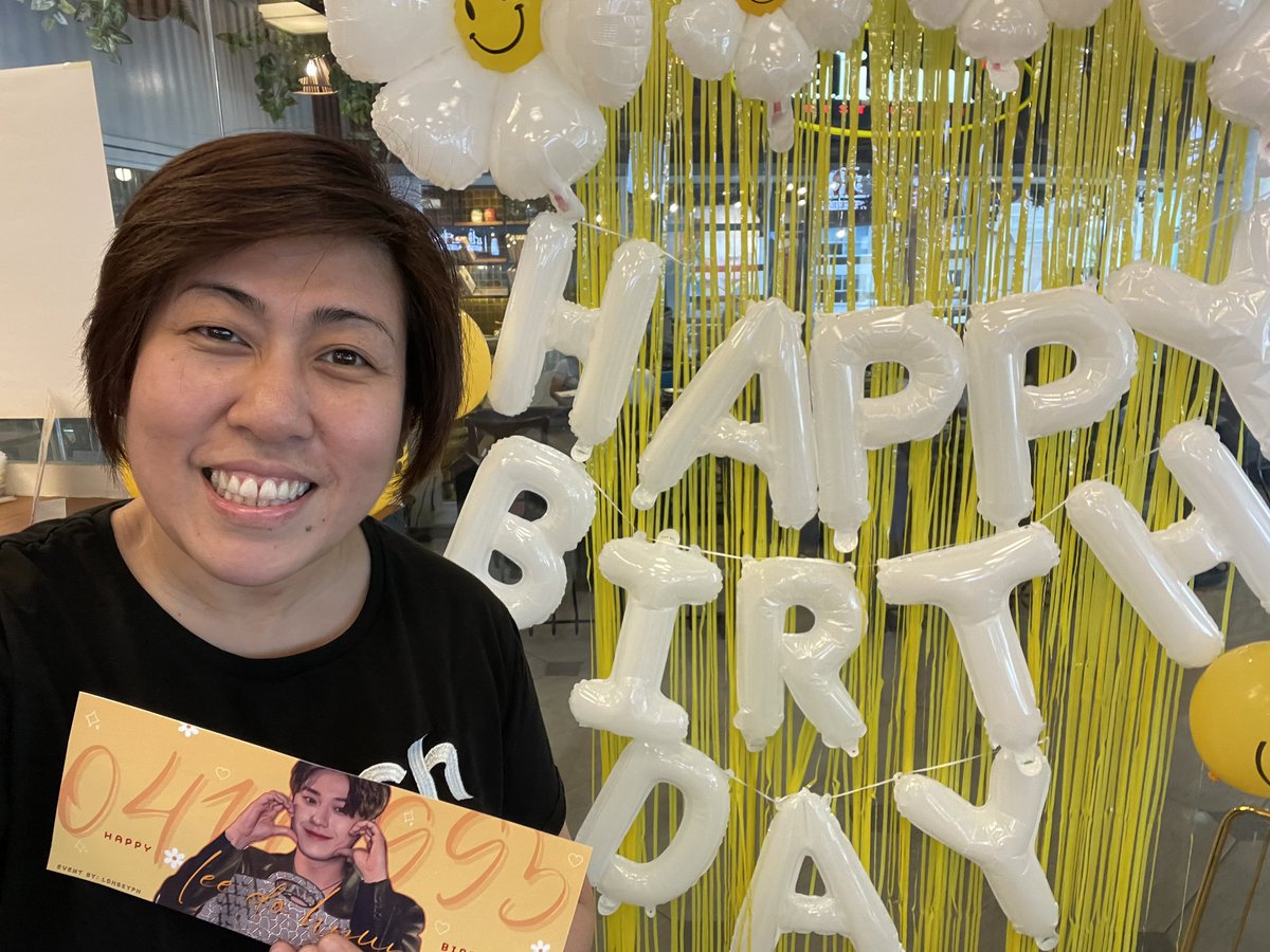 JenseePark's tweet photo. Early birthday celebration for #LeeDoHyun with @leedohyunskyph at @WouldULikeph https://t.co/mtoFDKmg4m