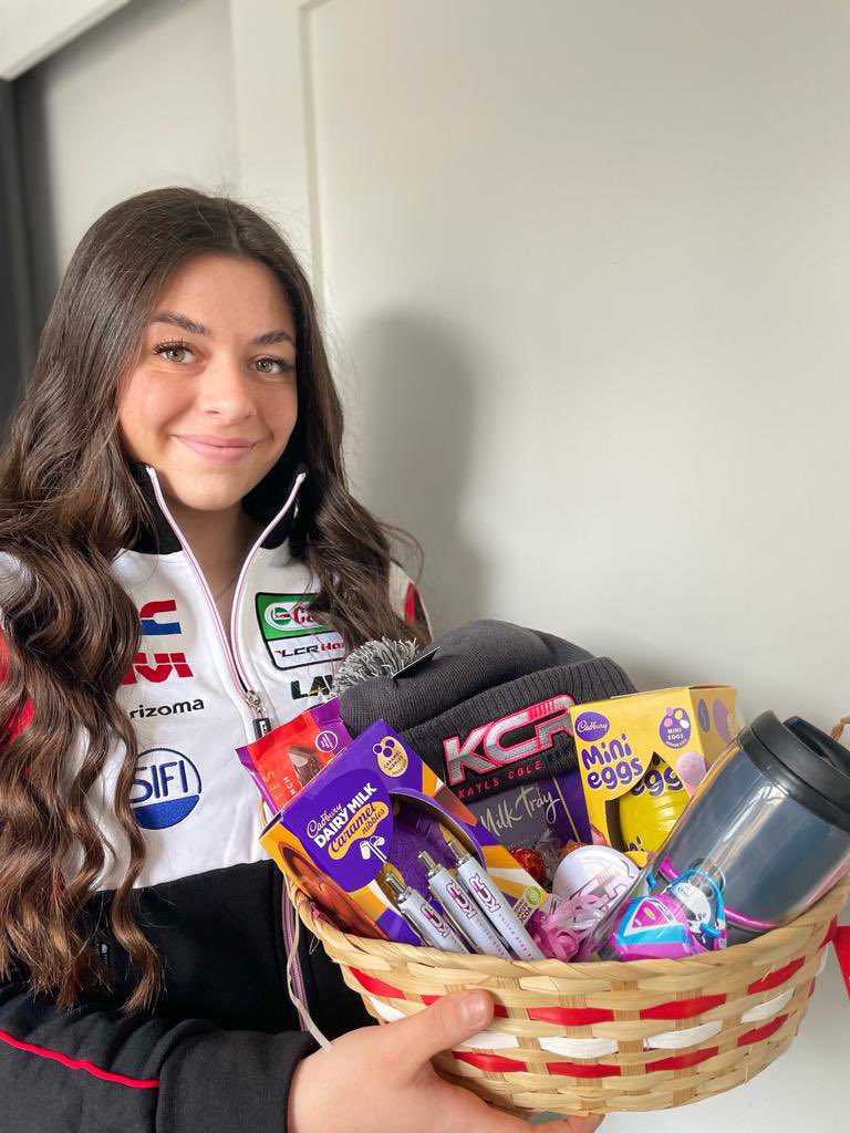 ℍ𝔸ℙℙ𝕐 𝔼𝔸𝕊𝕋𝔼ℝ 𝔼𝕍𝔼ℝ𝕐𝕆ℕ𝔼 🐣

Giveaway time, 
1 lucky winner will receive a hamper full of treats and Goodies from the KCR team.

To enter, 
Like this post &amp; Follow Kayls Cole Racing ✅
Tag a friend in comments 👇🏼

best of luck🍀Winner announced 8pm tomorrow. #KCR