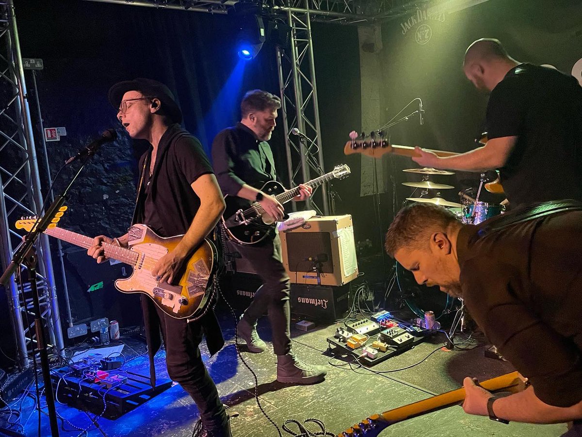 SapienRecords's tweet photo. AWESOME @YCNIMband shows @thecluny ๐ซถ
Phenomenal graft from
@paulmullen @justin_lockey @adimhales @rossfromband @groovesnatcher @wearekkett @dunesNCL โฆ meant so much to everyone there ๐ค
#yourcodenameismilo https://t.co/nVGPIdXIiV