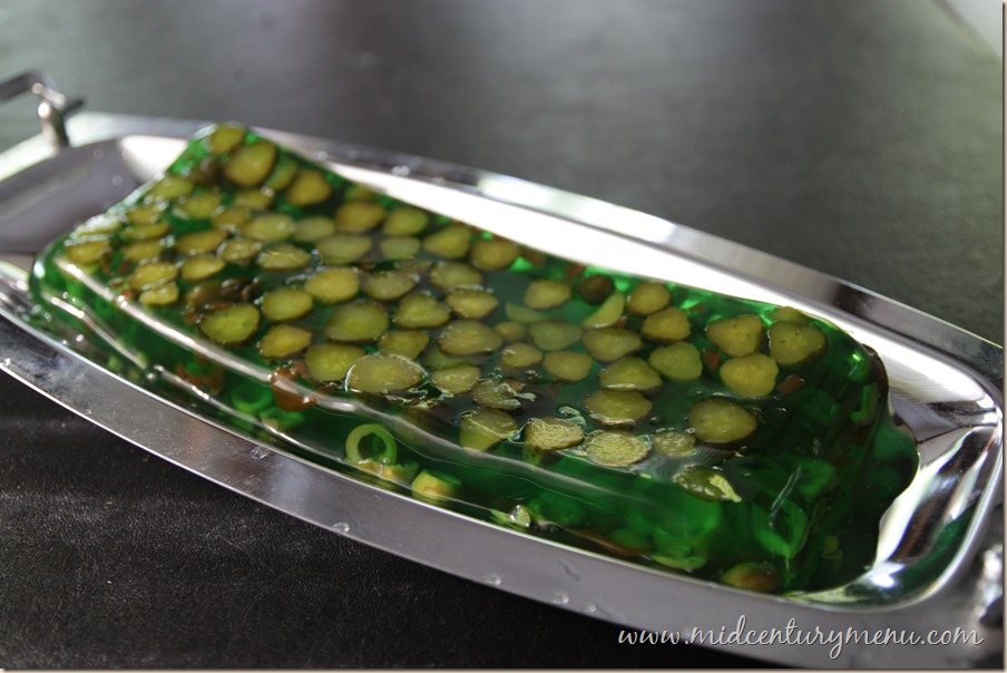 RacerX393's tweet photo. Definitely the Jello Mold.
#ScaryEasterTraditions https://t.co/kDAvsRwmfJ