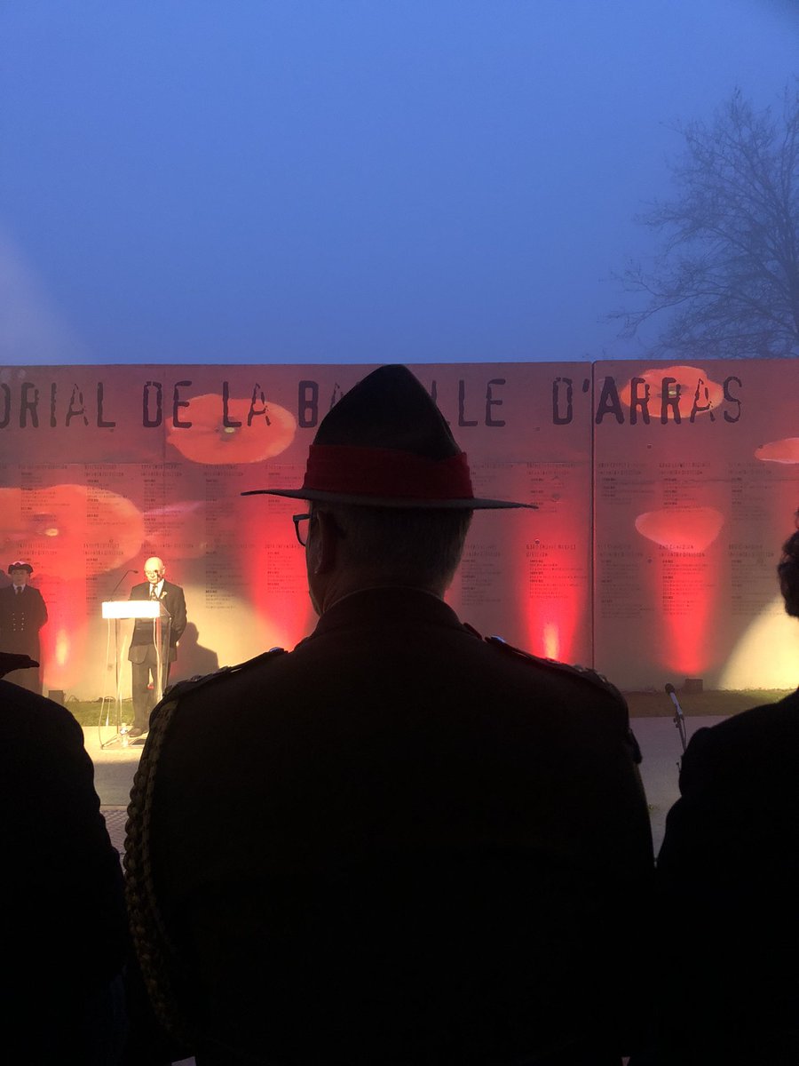 TathildeB's tweet photo. Cérémonie du lever du jour à la Carrière Wellington. 106e anniversaire de la bataille d’Arras. Always moving &amp; special commemoration of those who came from the uttermost ends of the earth 🇳🇿 #lestweforget #nousnoussouviendronsdeux https://t.co/1uszrGb3Q7