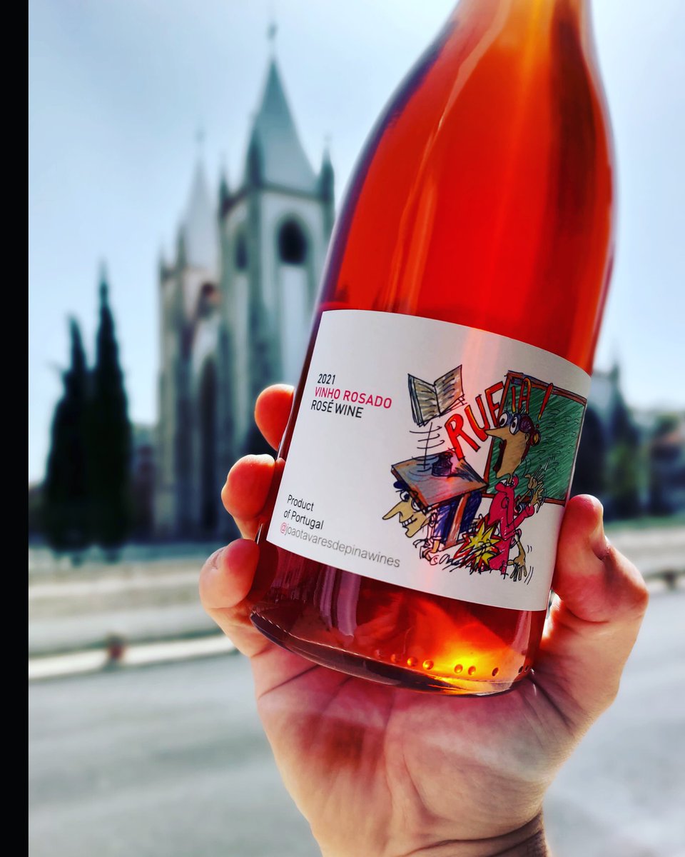 Boa Páscoa! Easter is many things to many people...it also means it's rosé season!!!
#Portugal #PortugueseWine #Dão #DãoWines #Granite #Rufete #TintaPinheira #TourigaNacional #SpringWine #EasterWine #Rosé #RoséAllDay #PortugueseRosé #NattyWine #OrganicWine #NaturalWine