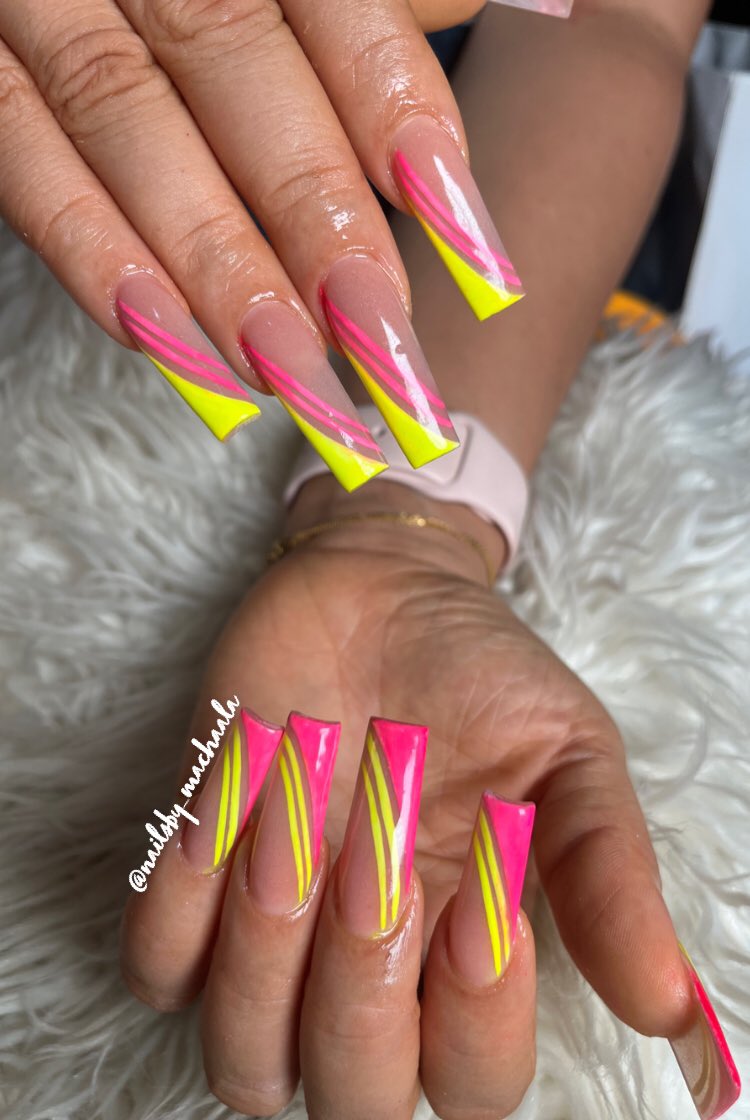 nailsbyMachaala's tweet photo. Book your appointment with me💯💯☎️☎️☎️☎️

#Lekki #lag #Lagos #OsapaLondon #ikate #chevron #viral #Nigeria #salon https://t.co/ZEkyxhhEeO