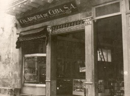 65 años de la huelga del 9/04, que Fidel calificó como "el golpe más duro que sufrió la Revolución a lo largo de todo su trayecto; golpe del que supo rehacerse nuestro pueblo". Hoy rendimos tributo a nuestros mártires, que no cayeron en vano en aquellas sangrientas horas de abril