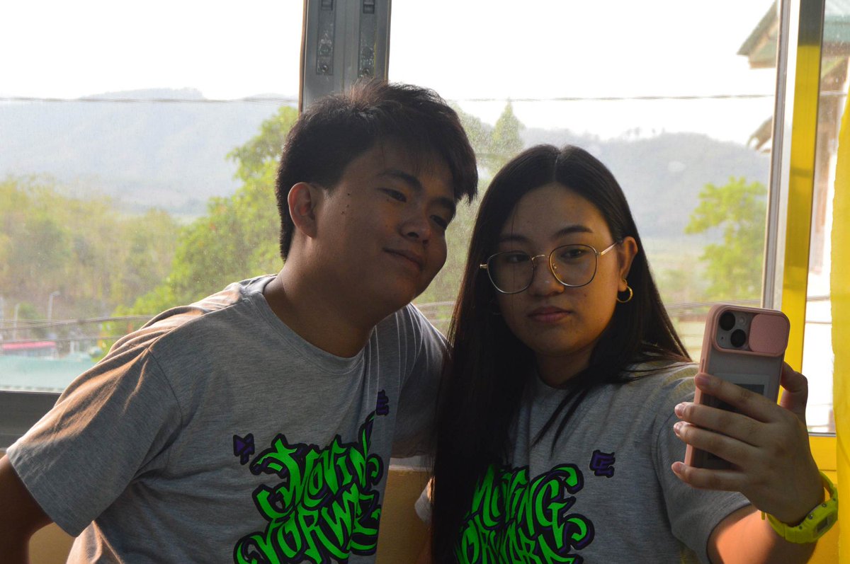 Shnryyy's tweet photo. my fave (⁠ ⁠˘⁠ ⁠³⁠˘⁠) ily!!! @xxbethelflor to more ce with ü https://t.co/exOMIGP68f