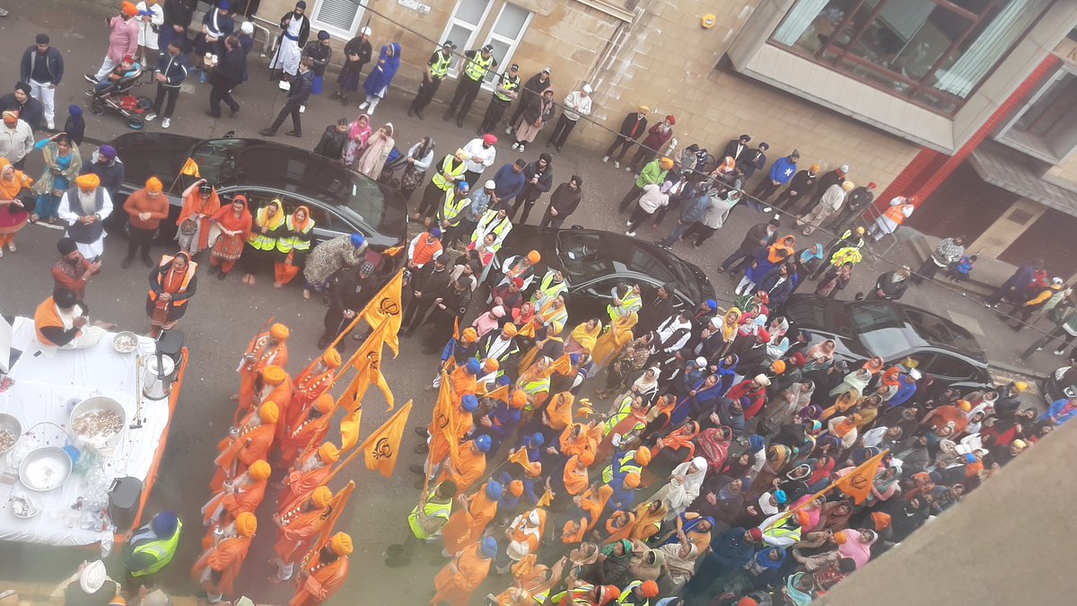 deepmathematics's tweet image. A beautiful day celebrating Vishakhi in Glasgow &apos;the birth of the Khalsa panth&apos; . Proud to be Sikh. Very thankful for the support from @PoliceScotland during the procession. @GlasgowGurdwara  @sikhsinscotland  @gnstglasgow @CentralGurdwara  #Diversity  #Sikhism