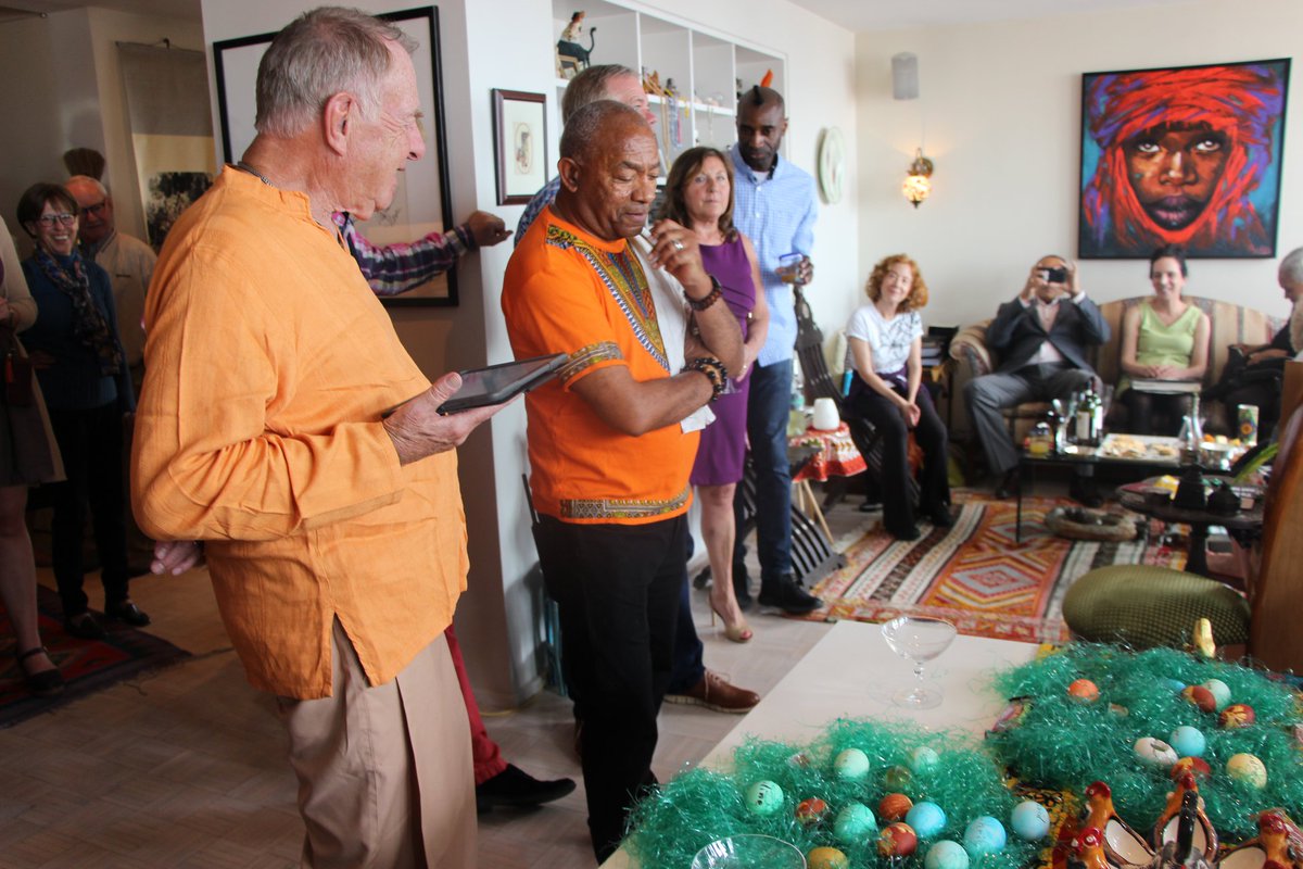 paulinepark's tweet image. Easter chez Richard &amp;amp; Paul four years ago (4.21.19) #HappyEasterSunday #HappyEaster2021 #Easter #Ostern #FroheOstern #Påske #GodPåske #Påsk #GladPåsk #Páska #GleðilegaPáska #Pâques #Pasqua #BuonaPasqua #Pascua #FelicesPascuas #부활절 #부활절축복받으세요

youtube.com/watch?v=WOXVJH…