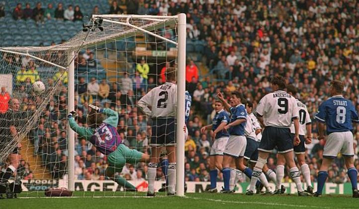 Football On This Day (@threelionsthen) on Twitter photo #OnThisDay in 1995 <a href="/FACup/">FA Cup Football Scor</a> Semi-final at Elland Road <a href="/Everton/">Everton</a> thrash <a href="/SpursOfficial/">Tottenham Hotspur</a> 4-1 with two late goals for substitute Daniel Amokachi #FACup <a href="/FACupFactFile/">FA Cup Factfile</a> <a href="/grandoldteam/">Grand Old Team</a> <a href="/EvertonBlueArmy/">Everton Blue Army</a> <a href="/WelsbyElton/">Elton Welsby</a> <a href="/mikeparry8/">Mike Parry</a> <a href="/ToffeeWeb/">ToffeeWeb</a> <a href="/ToffeeTVEFC/">𝐓𝐎𝐅𝐅𝐄𝐄 𝐓𝐕</a> #THFC <a href="/Spurs_fl/">Tottenham News</a> <a href="/THFC_Spurs/">Tottenham Updates</a> #OnThisDay in 1995 <a href="/FACup/">FA Cup Football Scor</a> Semi-final at Elland Road <a href="/Everton/">Everton</a> thrash <a href="/SpursOfficial/">Tottenham Hotspur</a> 4-1 with two late goals for substitute Daniel Amokachi #FACup <a href="/FACupFactFile/">FA Cup Factfile</a> <a href="/grandoldteam/">Grand Old Team</a> <a href="/EvertonBlueArmy/">Everton Blue Army</a> <a href="/WelsbyElton/">Elton Welsby</a> <a href="/mikeparry8/">Mike Parry</a> <a href="/ToffeeWeb/">ToffeeWeb</a> <a href="/ToffeeTVEFC/">𝐓𝐎𝐅𝐅𝐄𝐄 𝐓𝐕</a> #THFC <a href="/Spurs_fl/">Tottenham News</a> <a href="/THFC_Spurs/">Tottenham Updates</a>