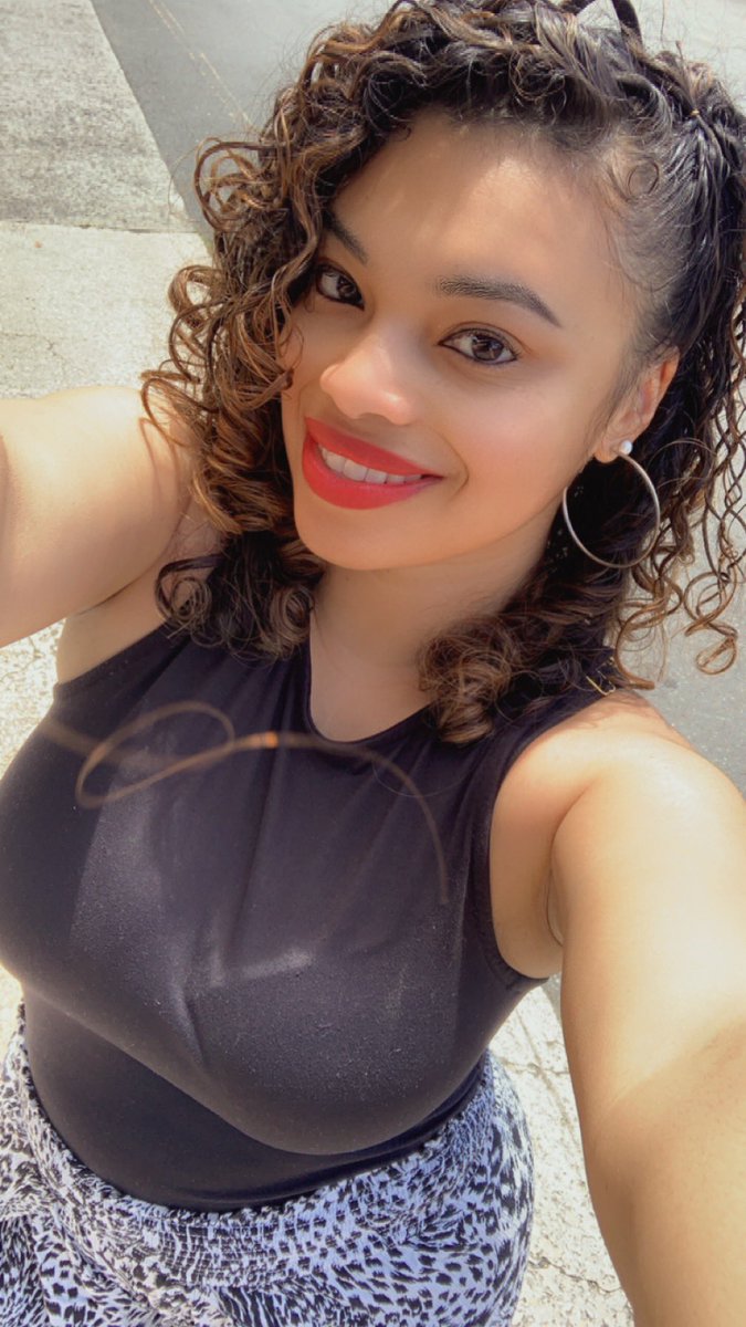 Dazzling Dee on Twitter "Happy Easter!"