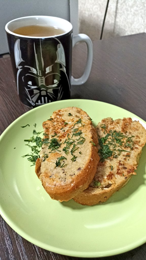 мои попытки эстетично позавтракать🦋