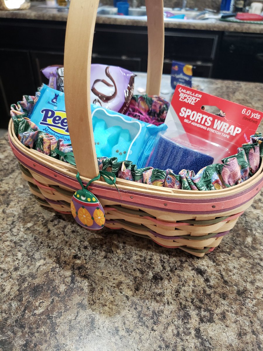 jwstaton1978's tweet photo. Yes they have Longaberger Baskets for Easter. All signed and dated on the bottom from their Great-Grandma. They should get them on Tuesday so don't tell them what they got π€« π€£ #MakennaGenevie #AddisonElise #EmmaKatherine https://t.co/x6EFMHfHKF