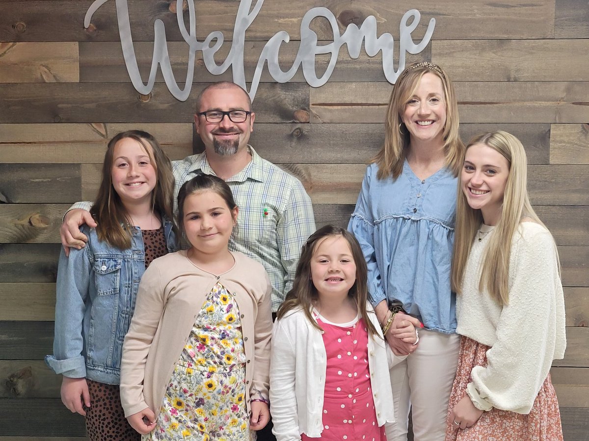 bigEDideaPodcast tweet media