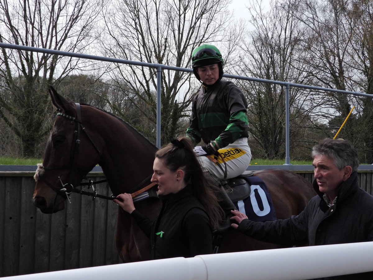 Zufal for <a href="/FrostRacingClub/">Frost Racing Club</a> <a href="/NewtonAbbotRace/">Newton Abbot Races</a> on Saturday