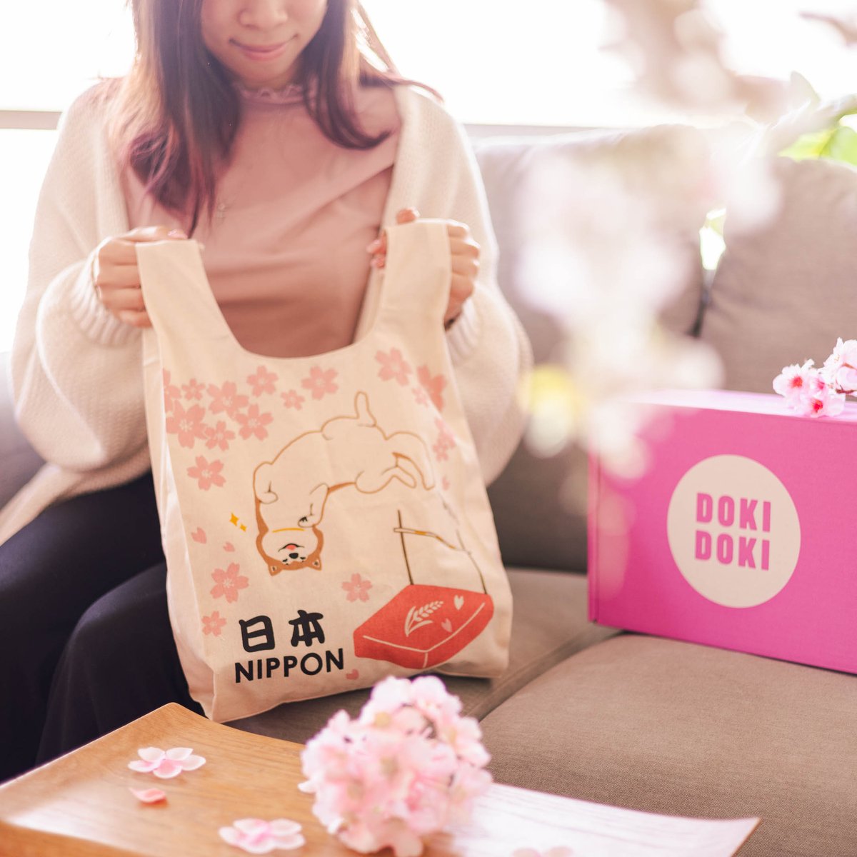 dokidokicrate's tweet photo. Carry a piece of Japan with you everywhere you go with our super cute Akita dog sakura tote 🌸🐕 Get one in this month’s crate! https://t.co/0wjyUv2m8w