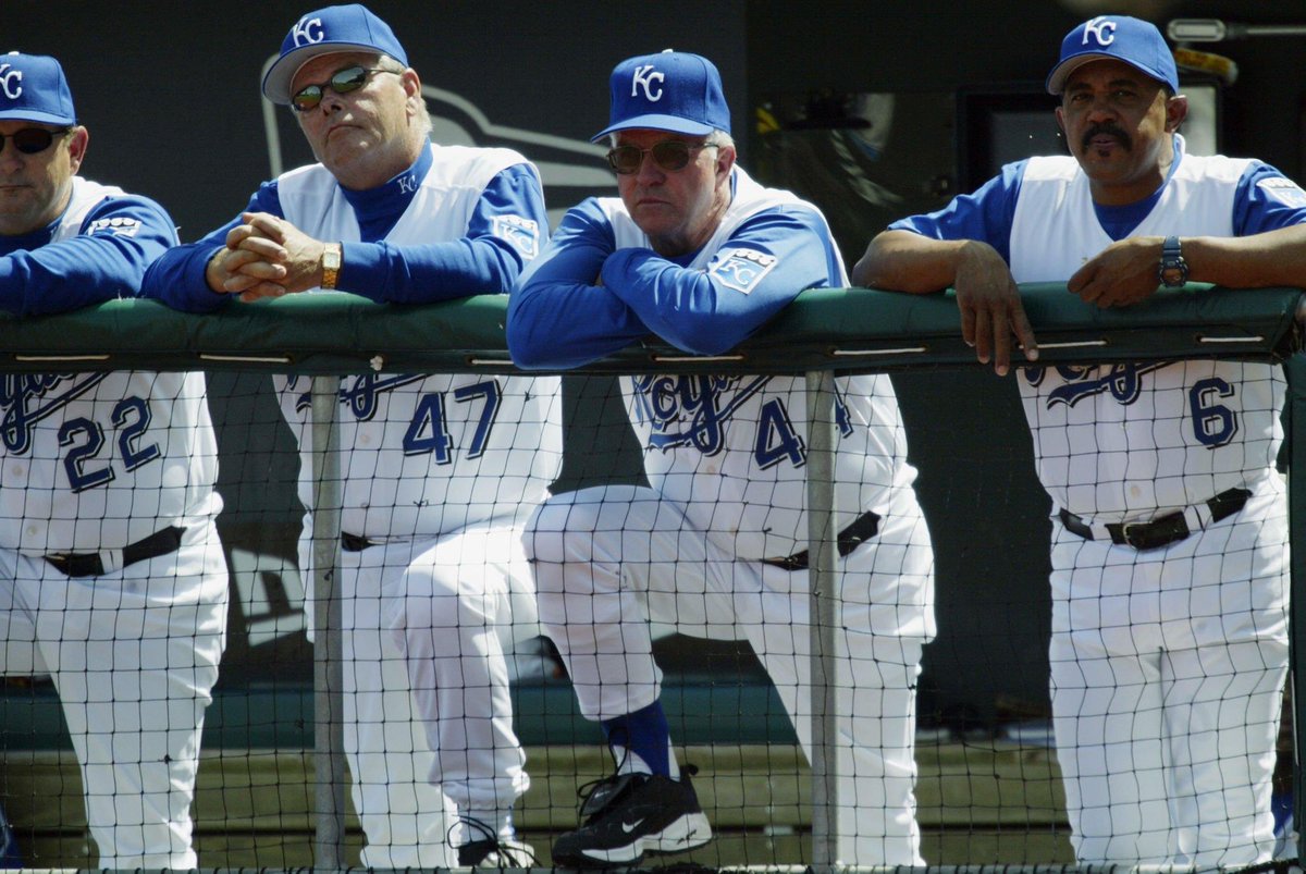 MarlinsHistory's tweet photo. The 2003 Kansas City Royals started 9-0 and missed the playoffs. The 2003 Florida #Marlins started 3-6 and won the World Series. Baseball in April amirite? #MLB #MakeItMiami https://t.co/FpmGF6ww4w