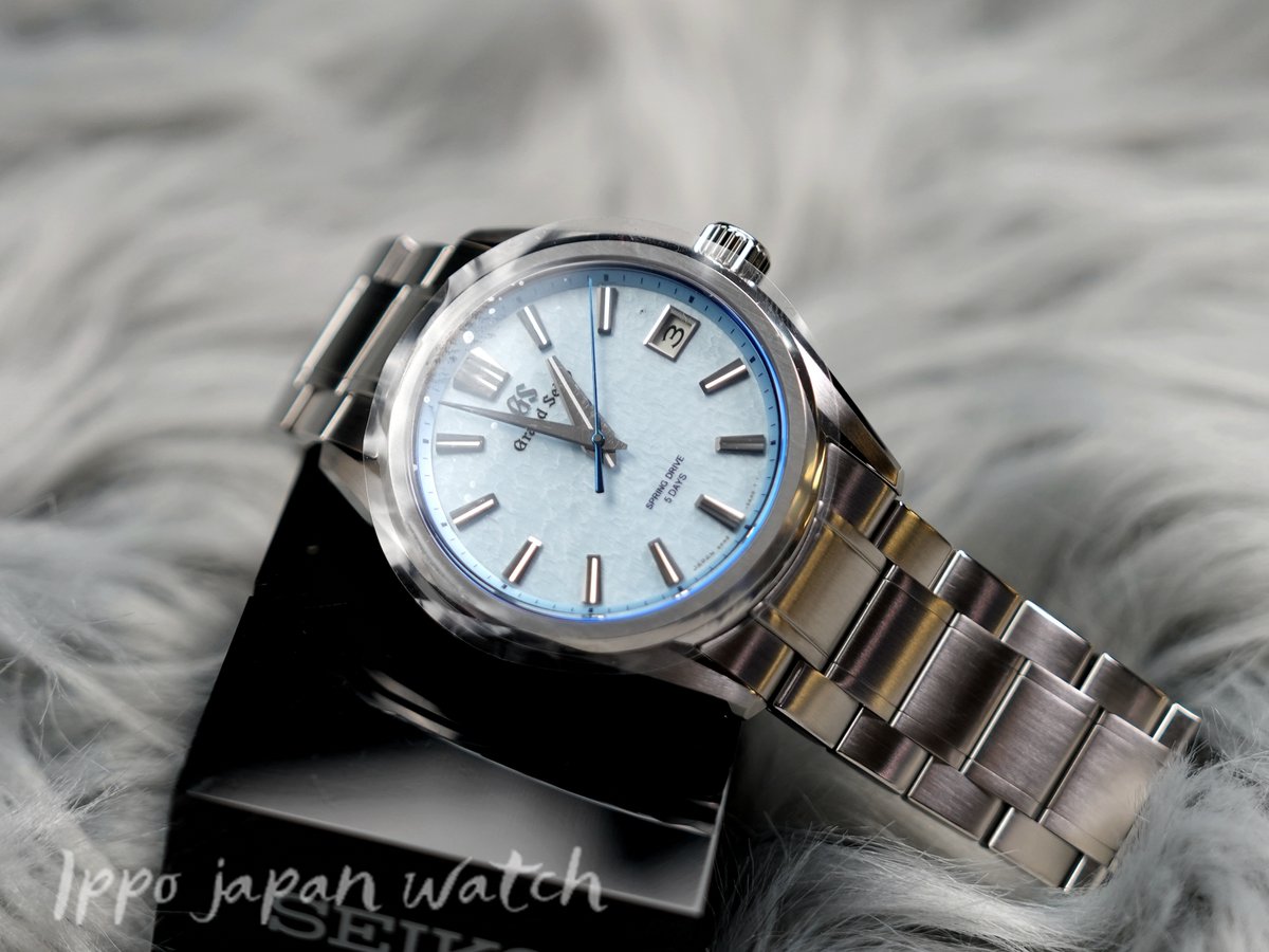 IPPOJAPANWATCH's tweet photo. ThSLGA017 is the fourth AJHH Grand Seiko limited edition model.
TThe case back has the text “Limited Edition by AJHH Association Japon de la Haute Horlogerie.”
#watchesofinstagram #grandseiko #グランドセイコー #grandseikoajhh #グランドセイコーAJHH #slga017 #sbga421 #gs9 https://t.co/7JyRbxstwY