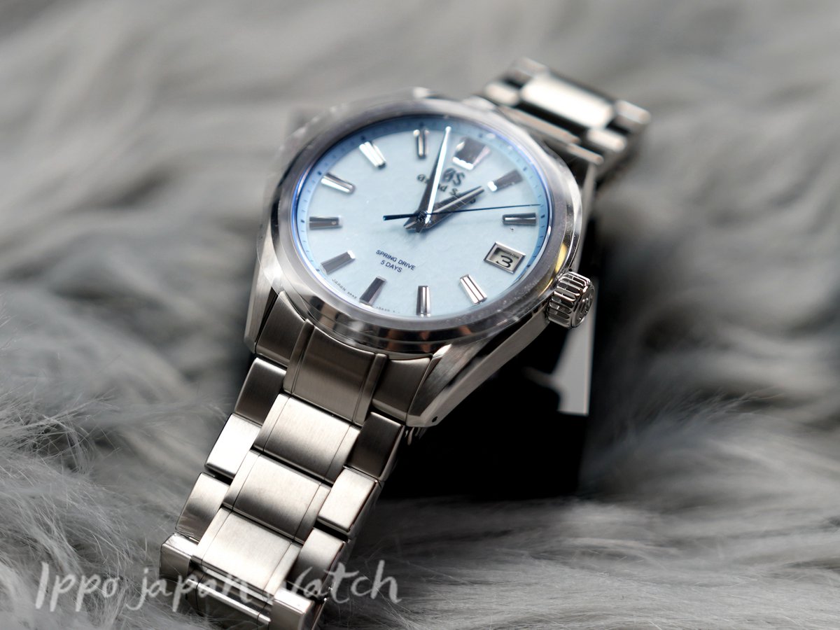 IPPOJAPANWATCH's tweet photo. ThSLGA017 is the fourth AJHH Grand Seiko limited edition model.
TThe case back has the text “Limited Edition by AJHH Association Japon de la Haute Horlogerie.”
#watchesofinstagram #grandseiko #グランドセイコー #grandseikoajhh #グランドセイコーAJHH #slga017 #sbga421 #gs9 https://t.co/7JyRbxstwY