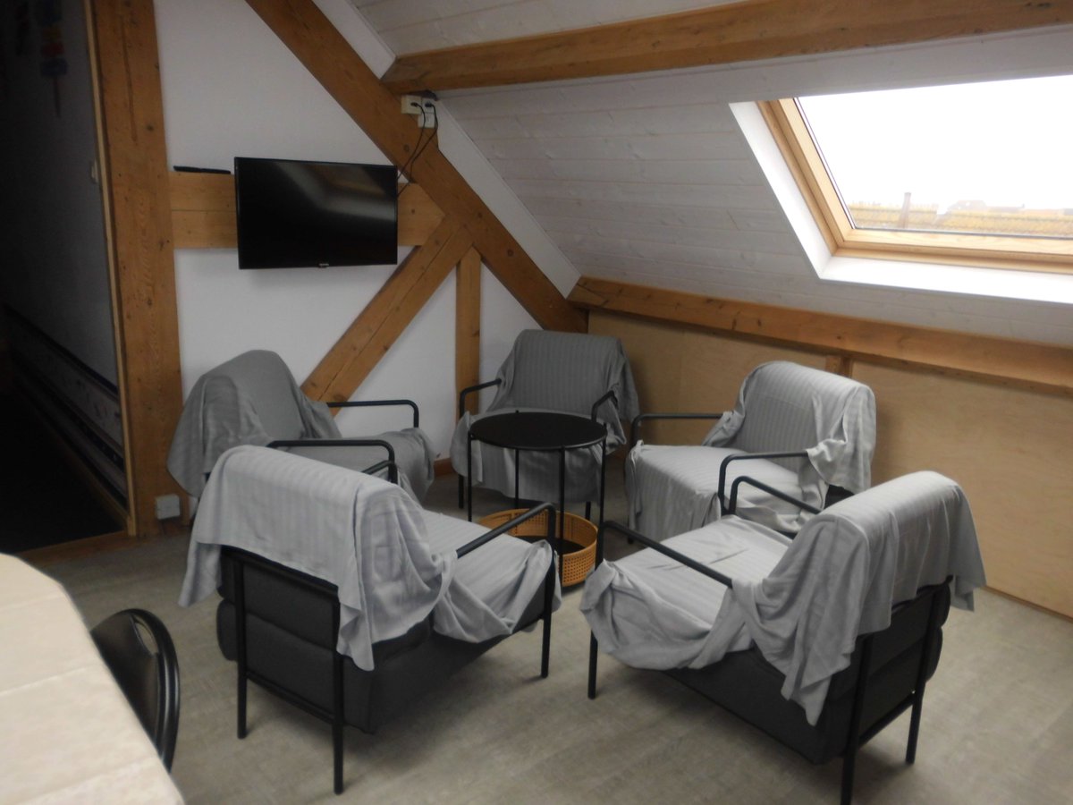 T_Eenvoud's tweet photo. Vanaf heden kunnen onze gasten ook gebruik maken van een gemeenschappelijke ruimte.

#eenvoud #teenvoud #genieten #chillen #verpozen #vertragen #herbronnen https://t.co/EVSxwTjUpW