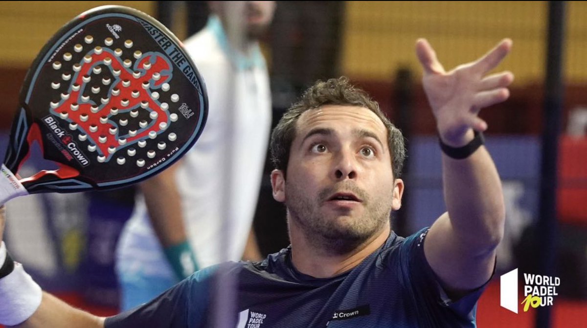 A UNO DE CUADRO ! La dupla sudamericana del chileno <a href="/javier_valdesg/">javier valdes</a> y el juvenil argentino <a href="/alexchozas1/">Alex Chozas</a> derrotan en sets corridos 6/0 y 6/3 con autoridad a Pablo García y Alonso Rodríguez y están a un partido del cuadro principal del torneo <a href="/WorldPadelTour/">World Padel Tour</a> Open de Granada.