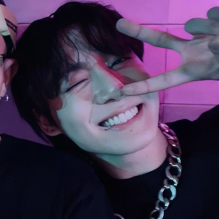 ———— hey les bgs 🤍