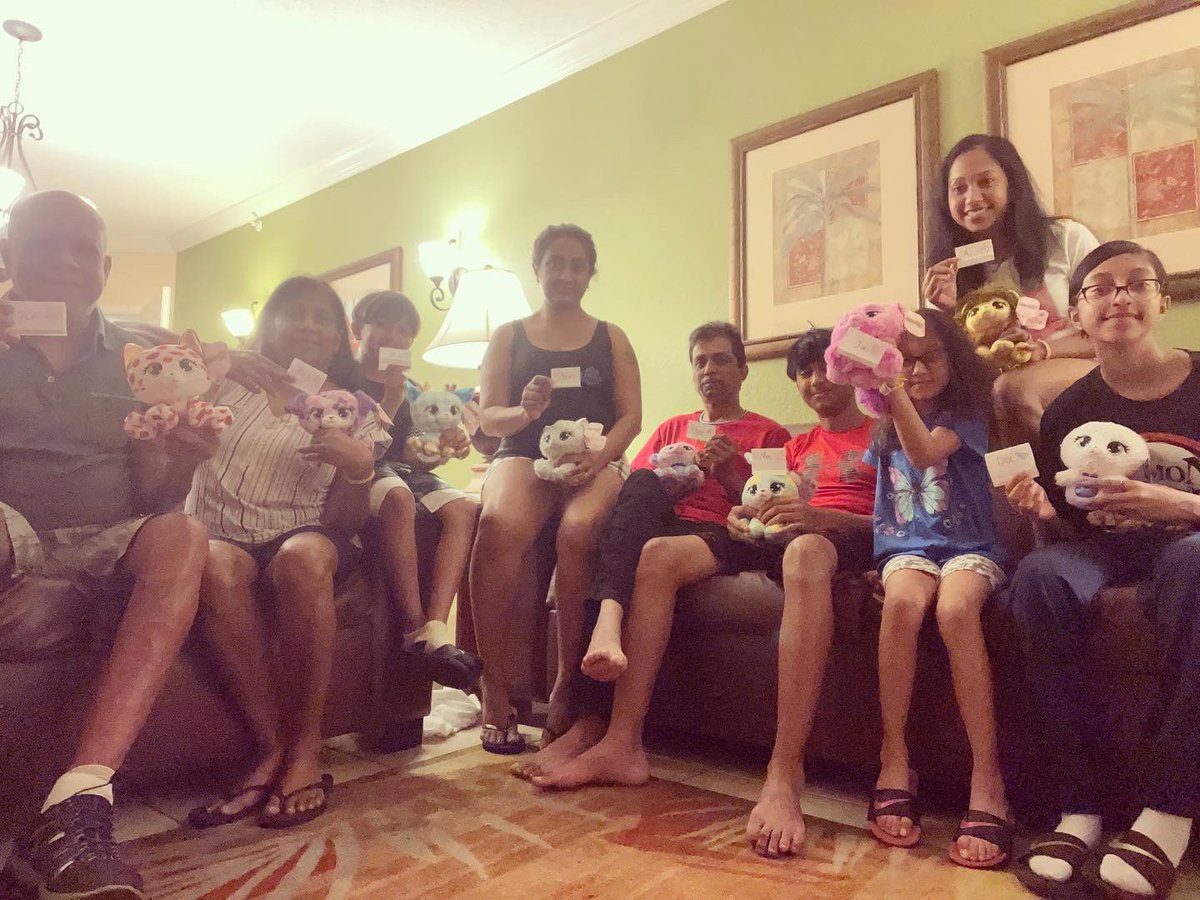 RedEnVee's tweet photo. My guests and I had a blast finding the P. Lushes Pets Gem Stars that matched our birth months. These plushes are the perfect present for any personalized gifts.
@spinmaster @tryazon #Tryazon #ThatPlushLife #plushespets #fashion
#plushofinstagram #ootd #spinmaster https://t.co/oXW8AAxvls