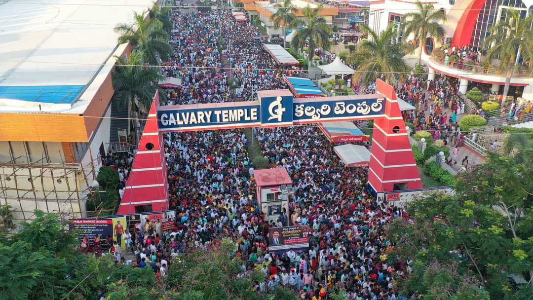 CalvaryTempleIN's tweet photo. Easter Sunday Services at Calvary Temple
All Glory to God 🙌

#EasterSunday #Easter2023 #CalvaryTemple #India https://t.co/Qj0ovwKWtR